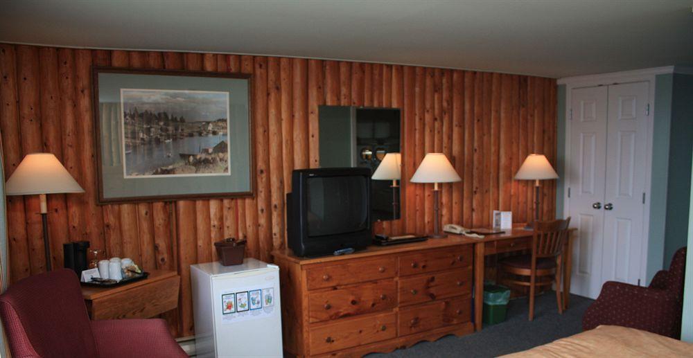 White Point Hotel 4*